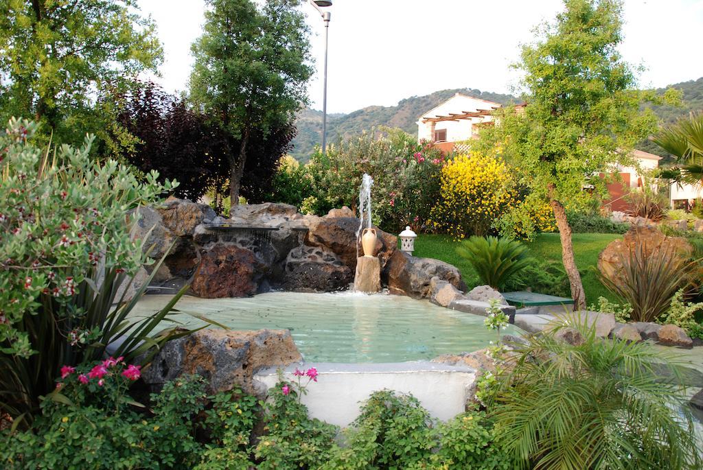 Alcantara Resort Di Charme Adults Only Gaggi Exterior photo