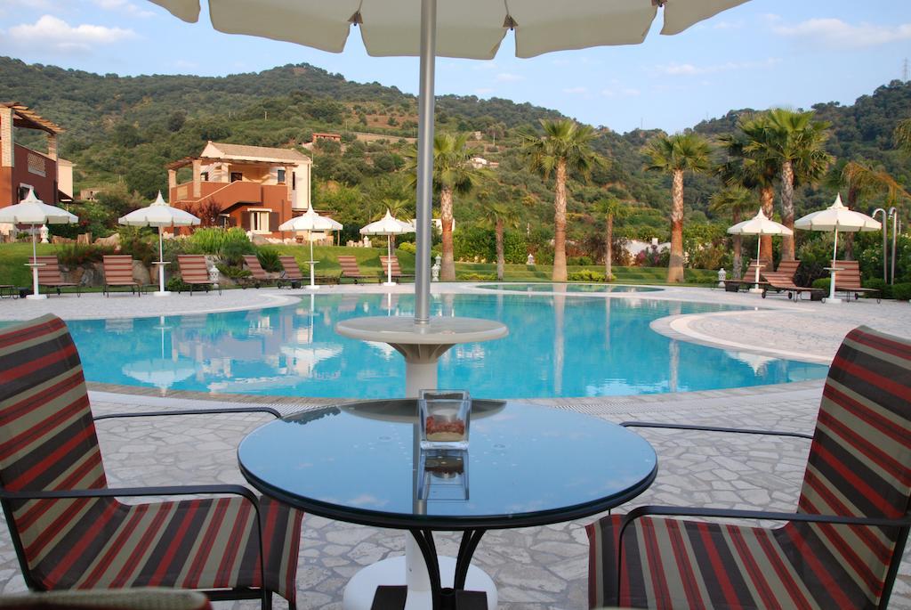 Alcantara Resort Di Charme Adults Only Gaggi Exterior photo